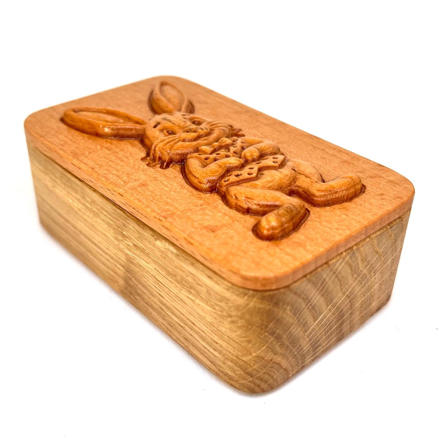 Kleine Holzdose mit Osterhase