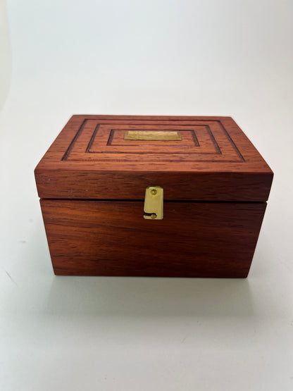 Holz-Kistchen aus Padouk - Sunwood Holzdesign