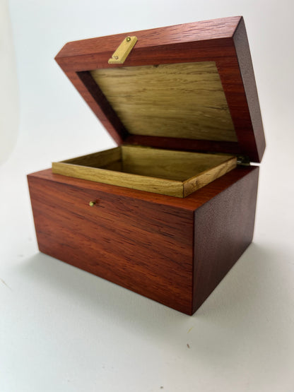 Holz-Kistchen aus Padouk - Sunwood Holzdesign