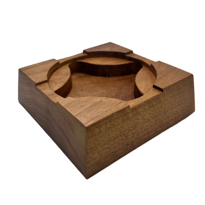 Nussbaum Aschenbecher [Unikat]