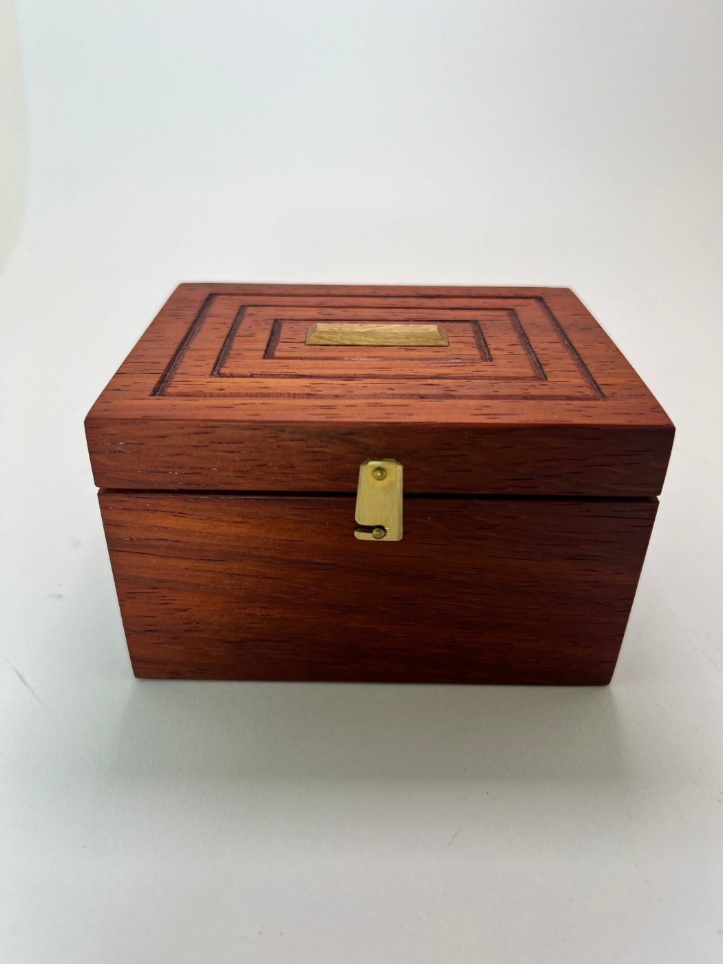 Holz-Kistchen aus Padouk [Unikat] – Bild 4